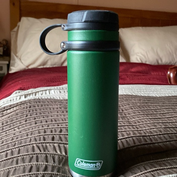 Coleman Fuse Stainless Steel Insulated Water Bottle 24 oz - Picture 1 of 3